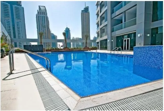 Apartamento Higuests - Cute Studio With Balcony, 5-Min To The Beach Dubai