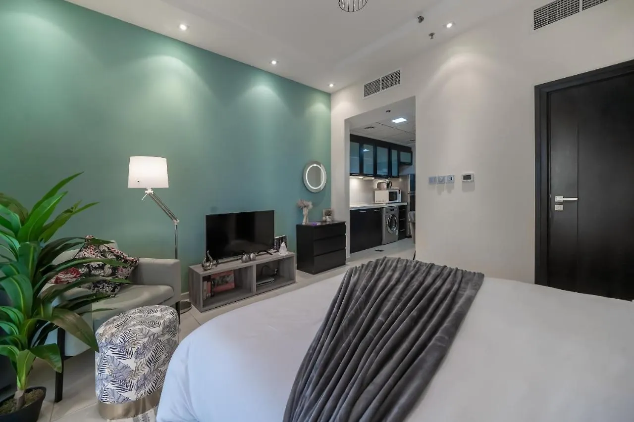 Higuests - Cute Studio With Balcony, 5-Min To The Beach Dubai Emirados Árabes Unidos